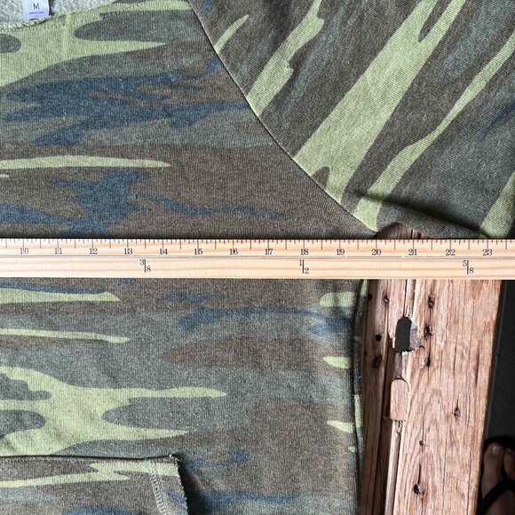 Alternative Camouflage Sweatshirt Women's Medium Pullover - Picture 6 of 8